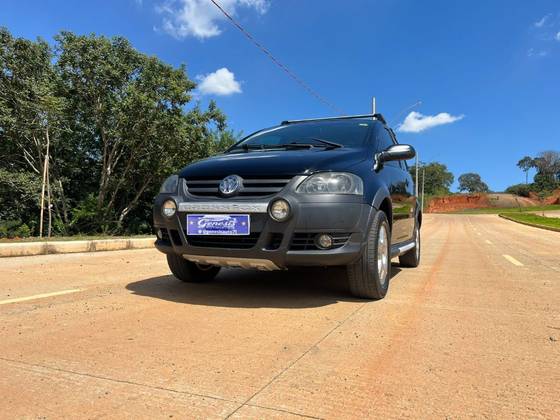 VOLKSWAGEN CROSSFOX 1.6 MI FLEX 8V 4P MANUAL